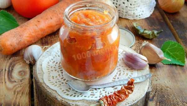 Домашние рецептуры приготовления кабачковой икры с морковью. К кабачковой икре с морковью подаём любой гарнир