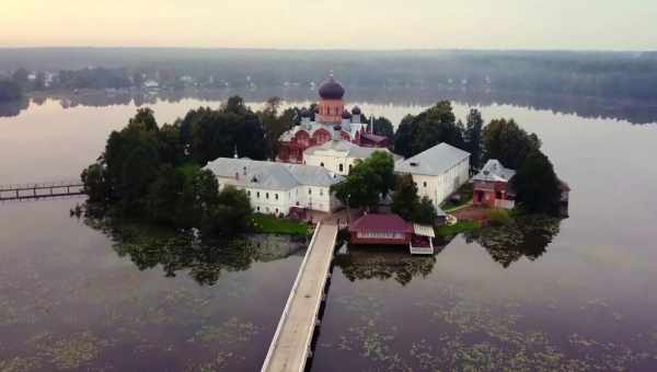 Введенский монастырь