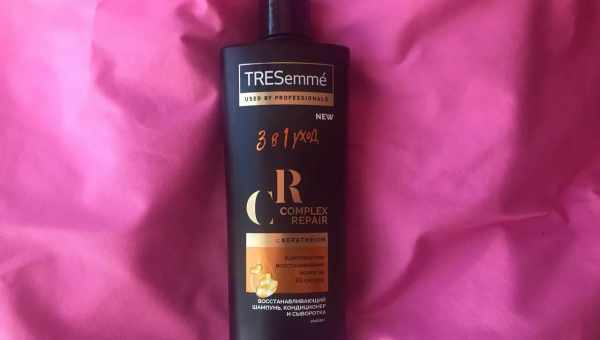 Термозащита для волос бренда TRESemme