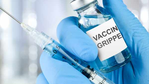 Ситуации, при которых вакцину АКДС следует назначать с особой осторожностью