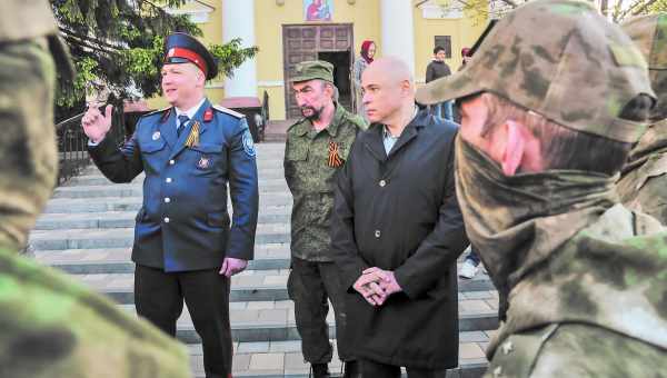 Военные позвали желающих создавать костюм химбиозащиты