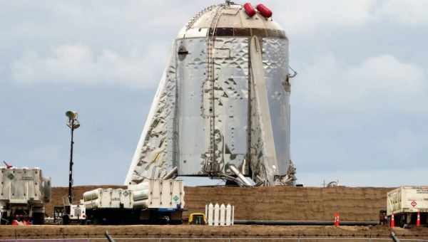 SpaceX провела первые испытания Starhopper с включением двигателя